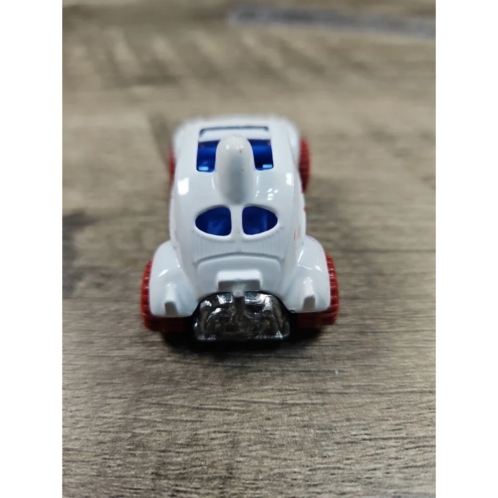 Hot Wheels Stunt Team Baja Volkswagen Bug Diecast 1/64 Mattel Loose Toy Car